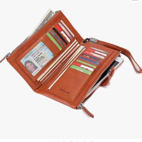 Large Capacity Card Wallet With RFID Blocking - Picture 7 of 14